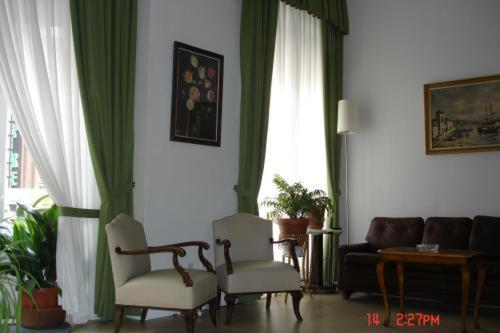 Hostal Excelsior Madrid Ngoại thất bức ảnh
